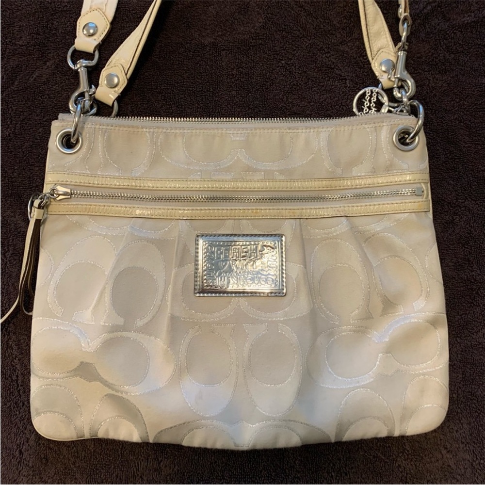 Authentic Coach Poppy Bag